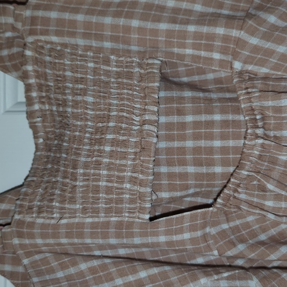 🌟NWT Jessica Simpson Top Peek A Boo Back - Picture 7 of 8